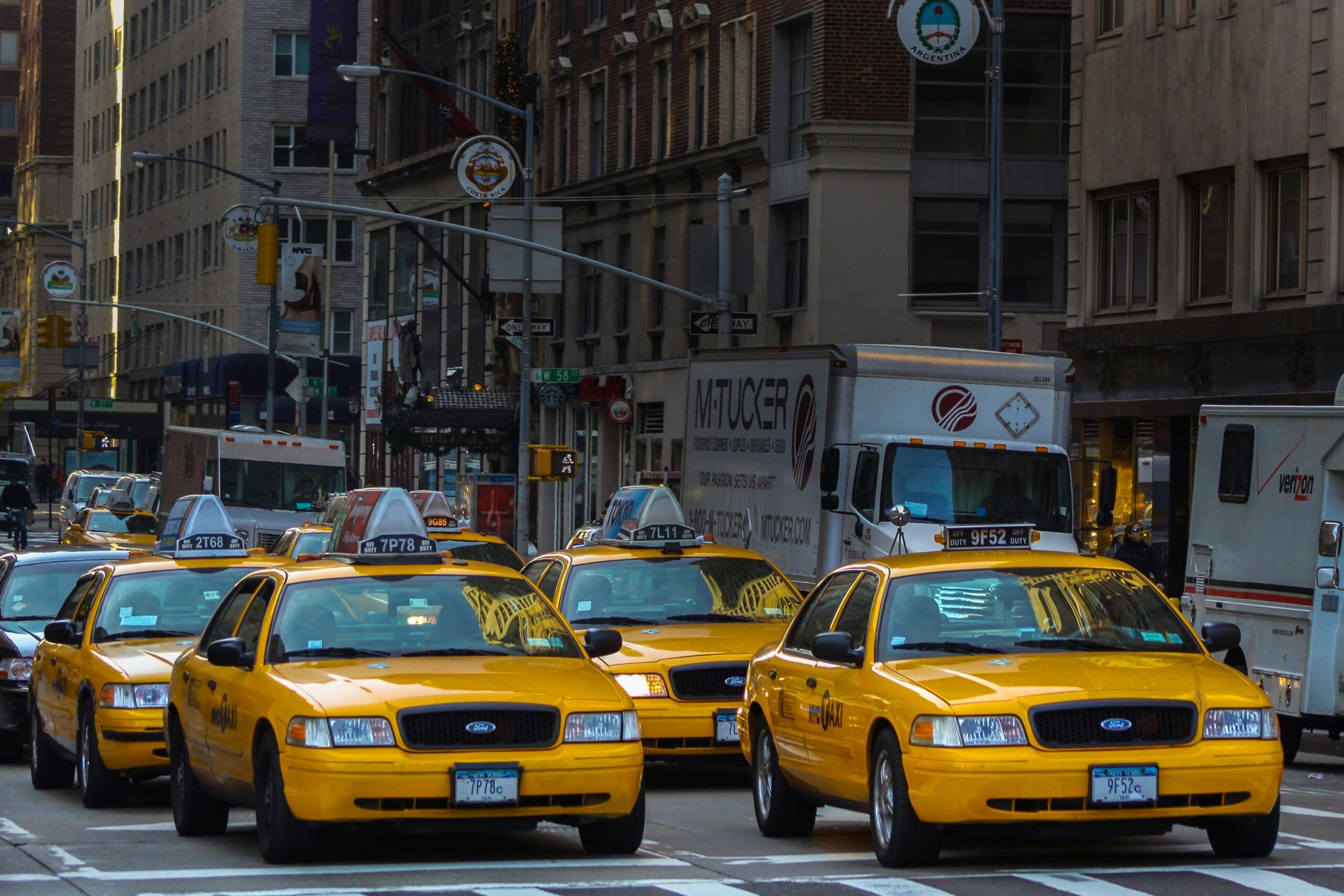 Auto und Taxibranchen DACH